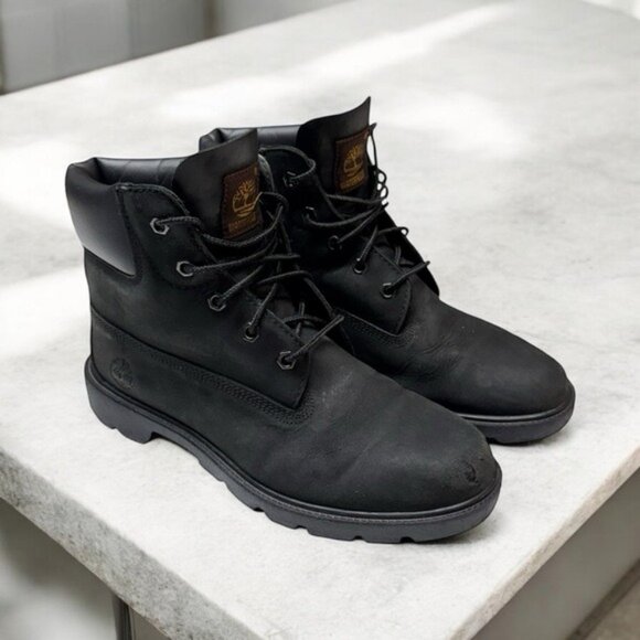 Timberland Women 6 Inch Classic Boots Size 6 Black Leather Tain Water Re… - Picture 1 of 11